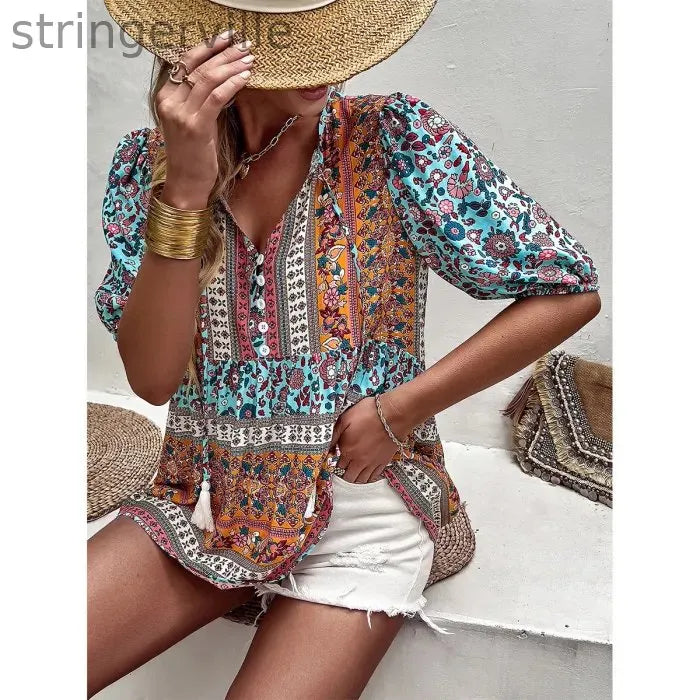 Fashion Casual V-neck Printed T-shirt